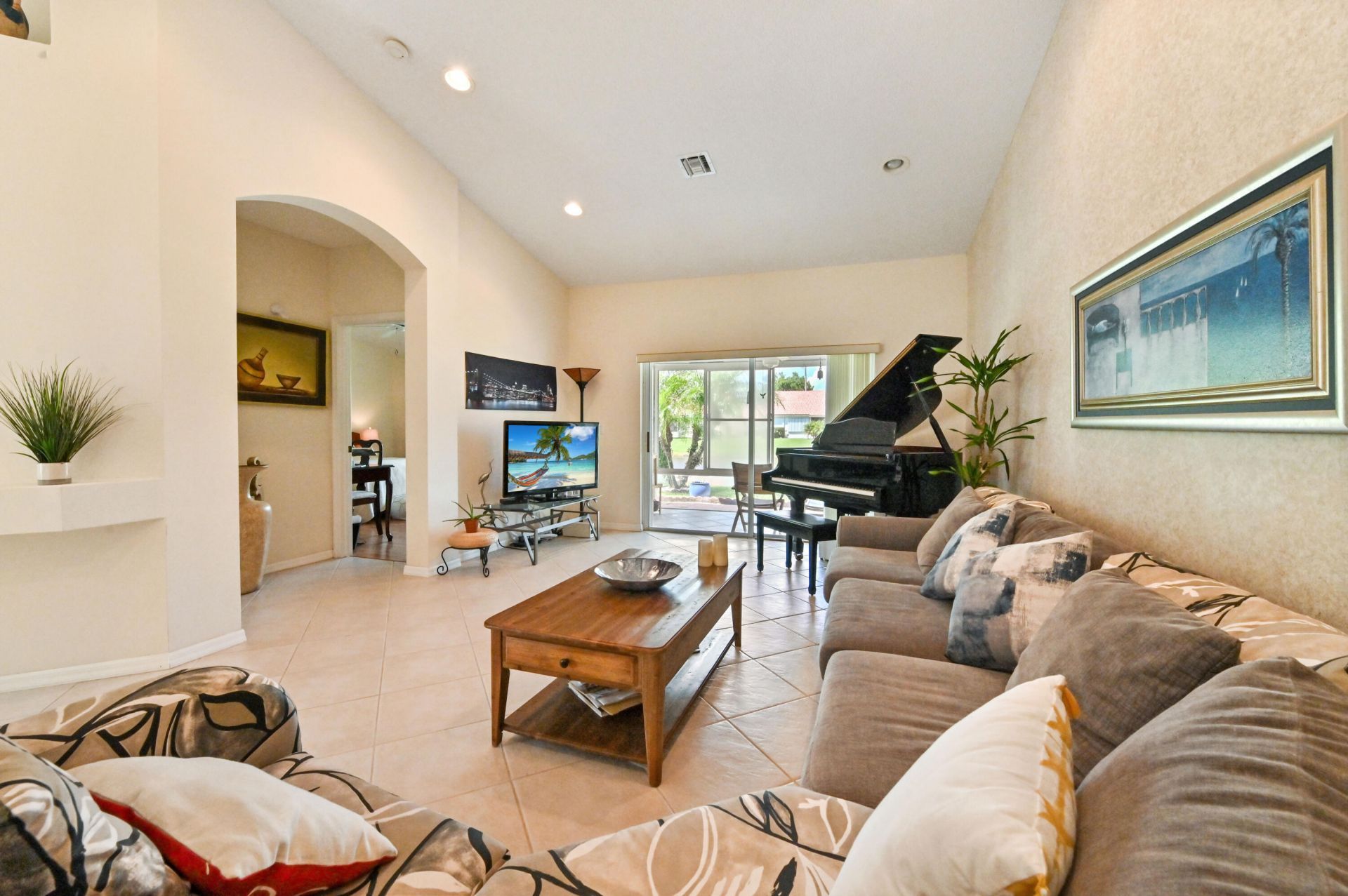 6077 Lake Hibiscus Drive, Delray Beach, FL 33484 Photo