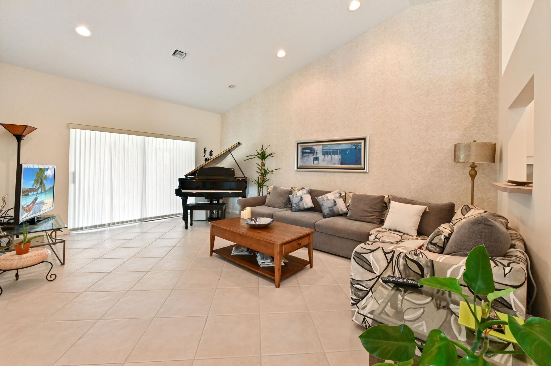 6077 Lake Hibiscus Drive, Delray Beach, FL 33484 Photo
