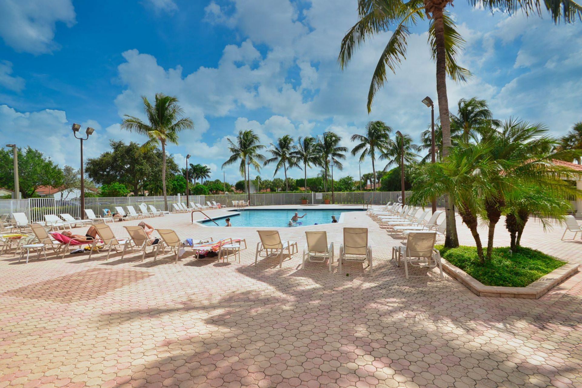 6077 Lake Hibiscus Drive, Delray Beach, FL 33484 Photo