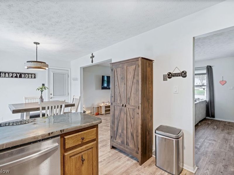 506 Garden Valley Court, Youngstown, OH 44512 Photo 13