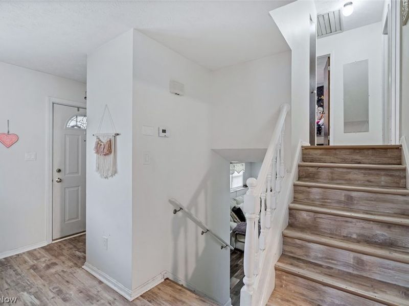 506 Garden Valley Court, Youngstown, OH 44512 Photo 17