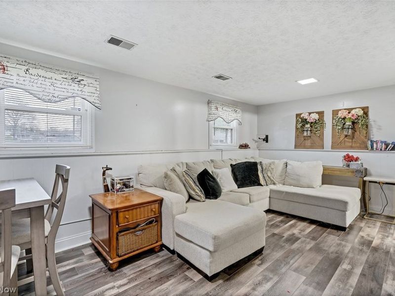 506 Garden Valley Court, Youngstown, OH 44512 Photo 27