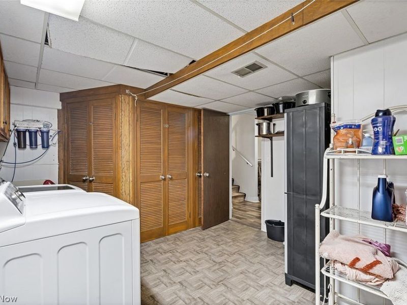 506 Garden Valley Court, Youngstown, OH 44512 Photo 32