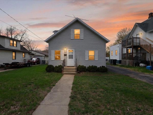 852 JOHNSON Street, Beloit, WI 53511