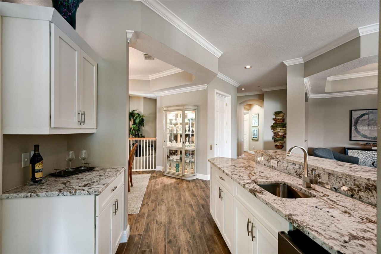 6523 Moorings Point Circle, Unit 202, Lakewood Ranch, FL 34202 Photo