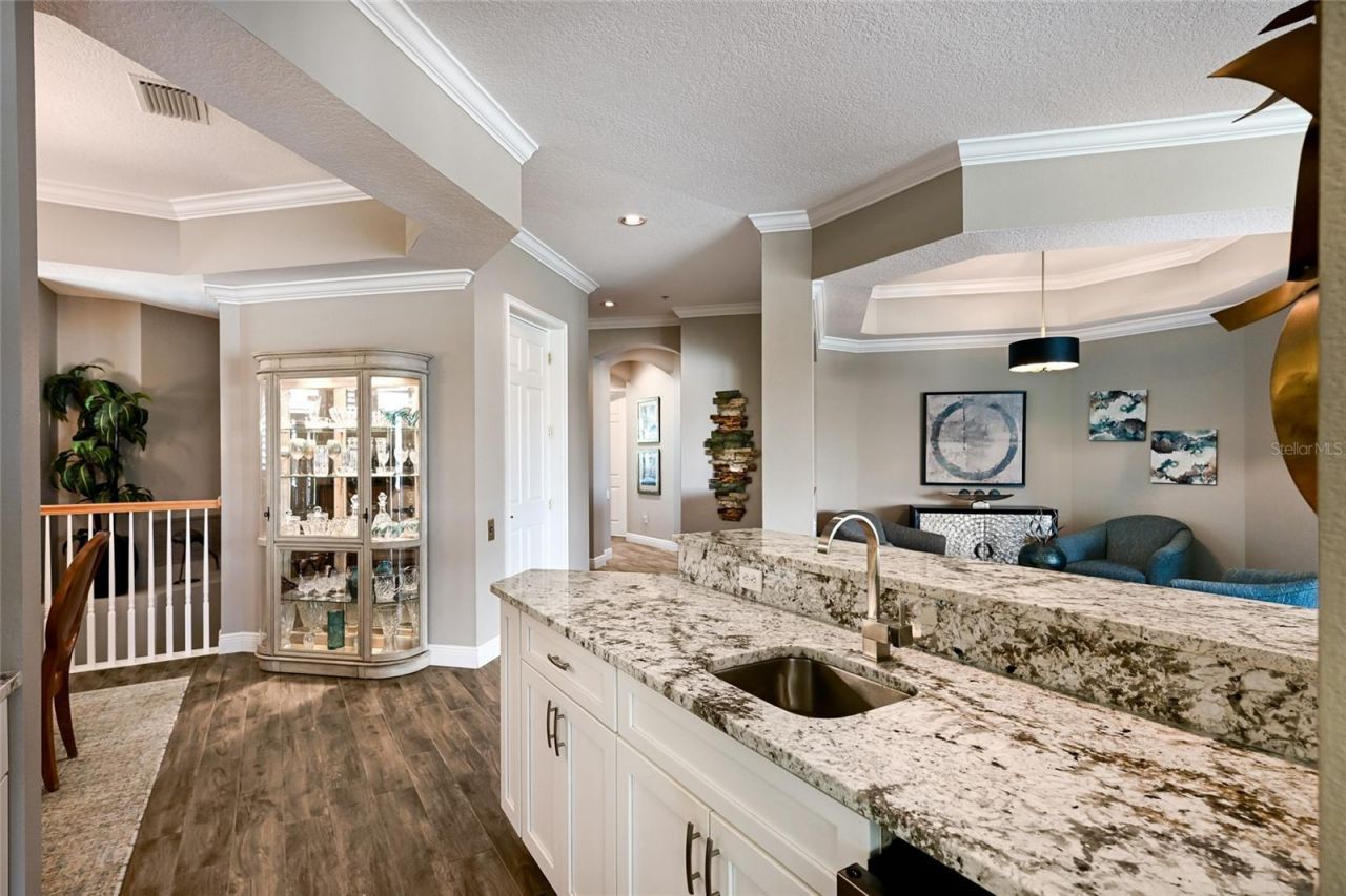 6523 Moorings Point Circle, Unit 202, Lakewood Ranch, FL 34202 Photo