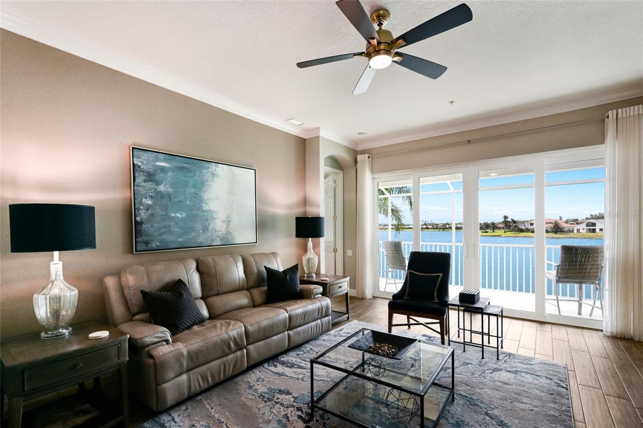 6523 Moorings Point Circle, Unit 202, Lakewood Ranch, FL 34202 Photo