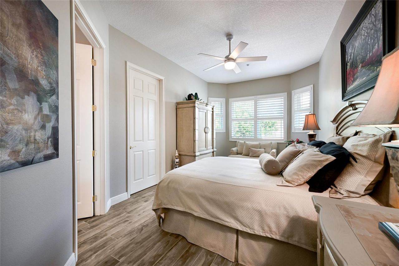 6523 Moorings Point Circle, Unit 202, Lakewood Ranch, FL 34202 Photo