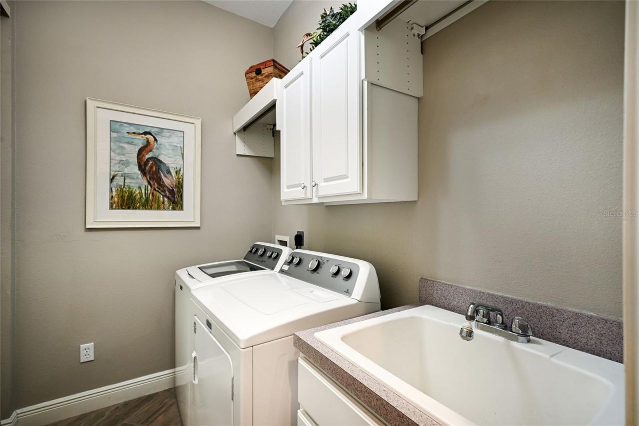 6523 Moorings Point Circle, Unit 202, Lakewood Ranch, FL 34202 Photo