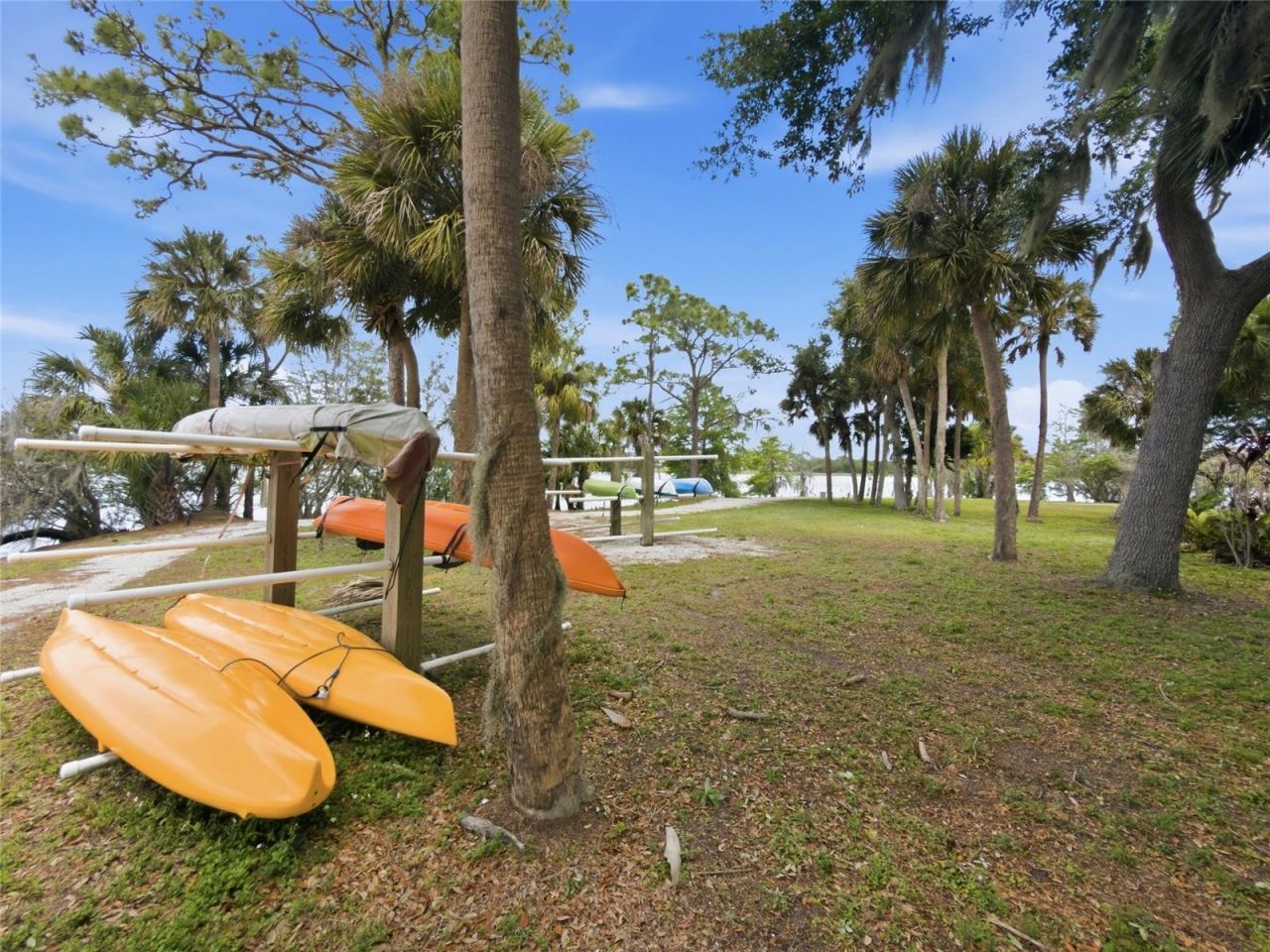 6523 Moorings Point Circle, Unit 202, Lakewood Ranch, FL 34202 Photo