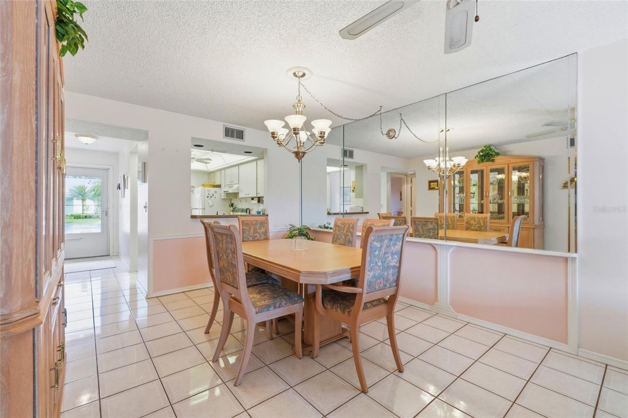 2609 Woodgate Lane, Unit K4, Sarasota, FL 34231 Photo