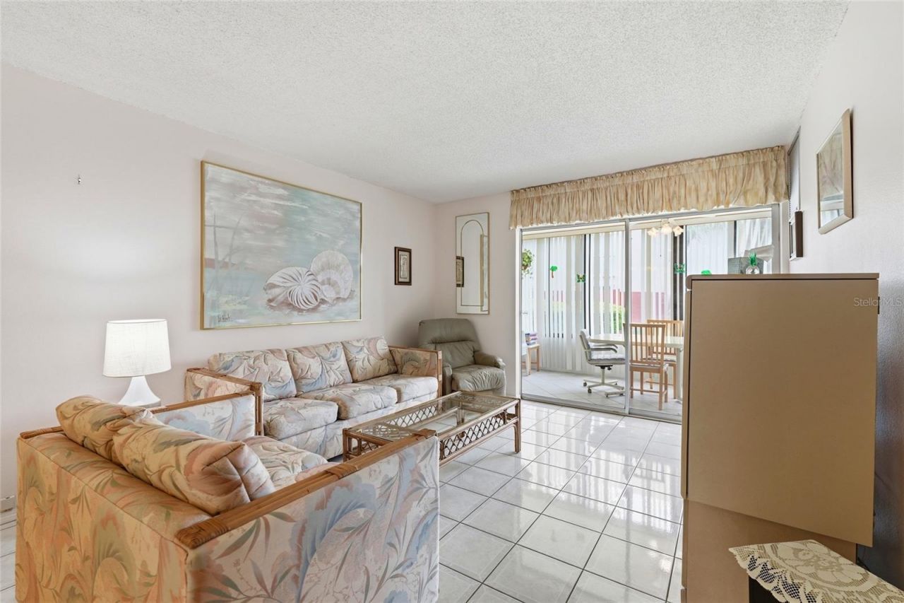 2609 Woodgate Lane, Unit K4, Sarasota, FL 34231 Photo