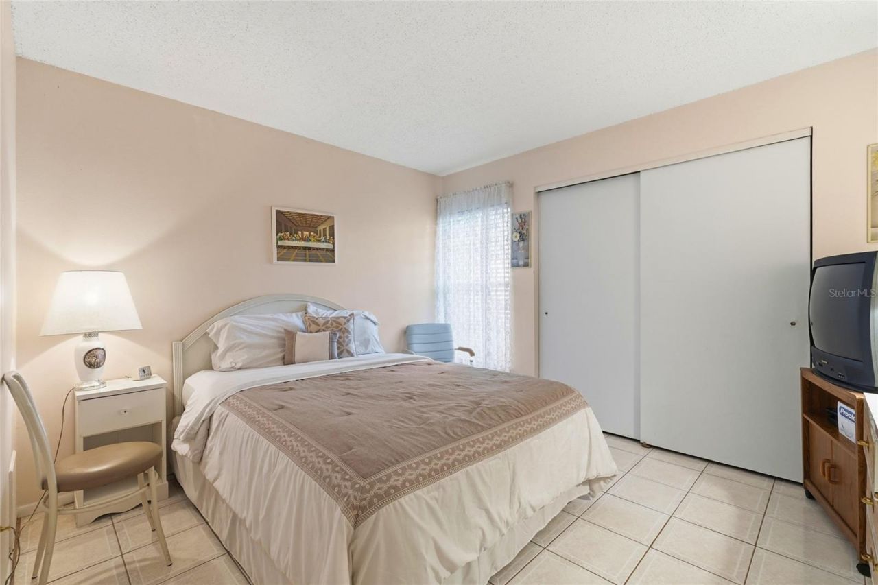 2609 Woodgate Lane, Unit K4, Sarasota, FL 34231 Photo