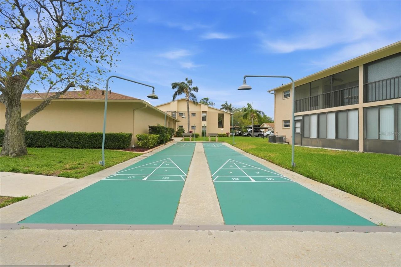 2609 Woodgate Lane, Unit K4, Sarasota, FL 34231 Photo