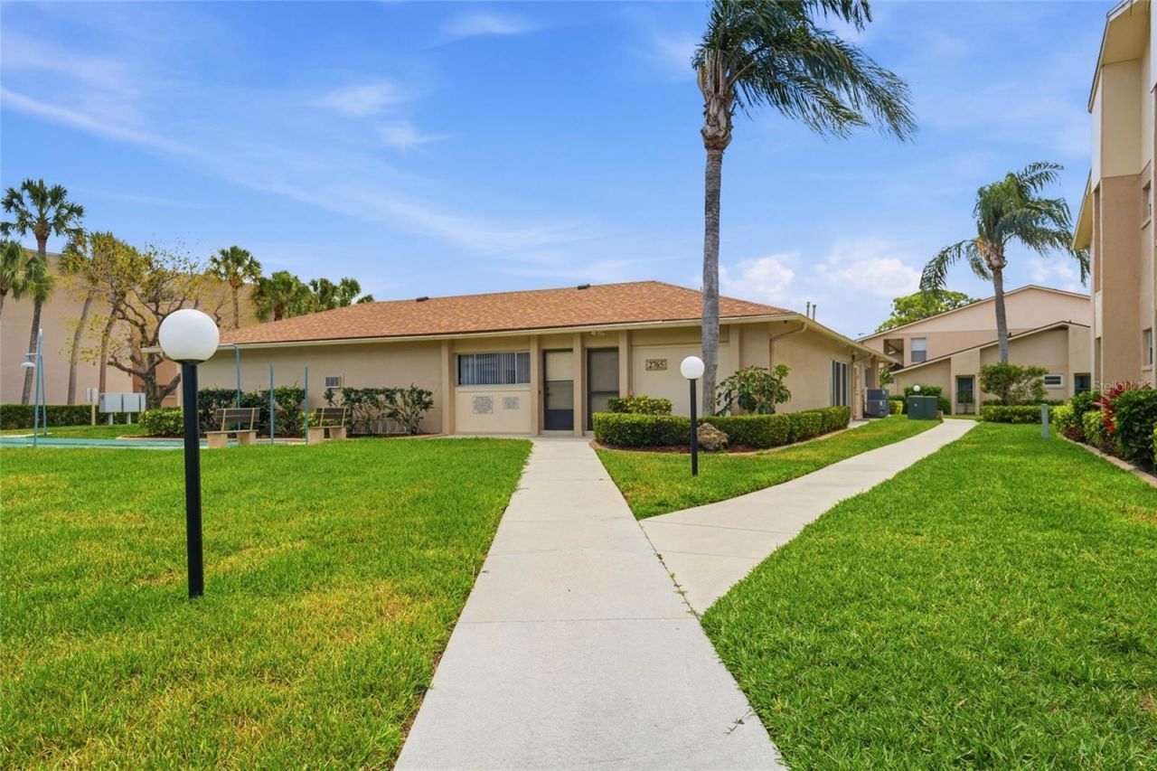 2609 Woodgate Lane, Unit K4, Sarasota, FL 34231 Photo