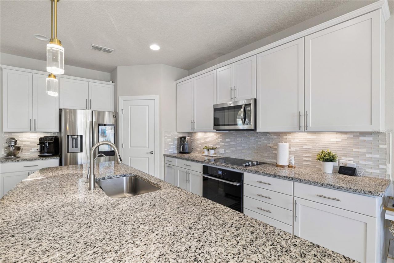 1623 Regal River Circle, Ocoee, FL 34761 Photo