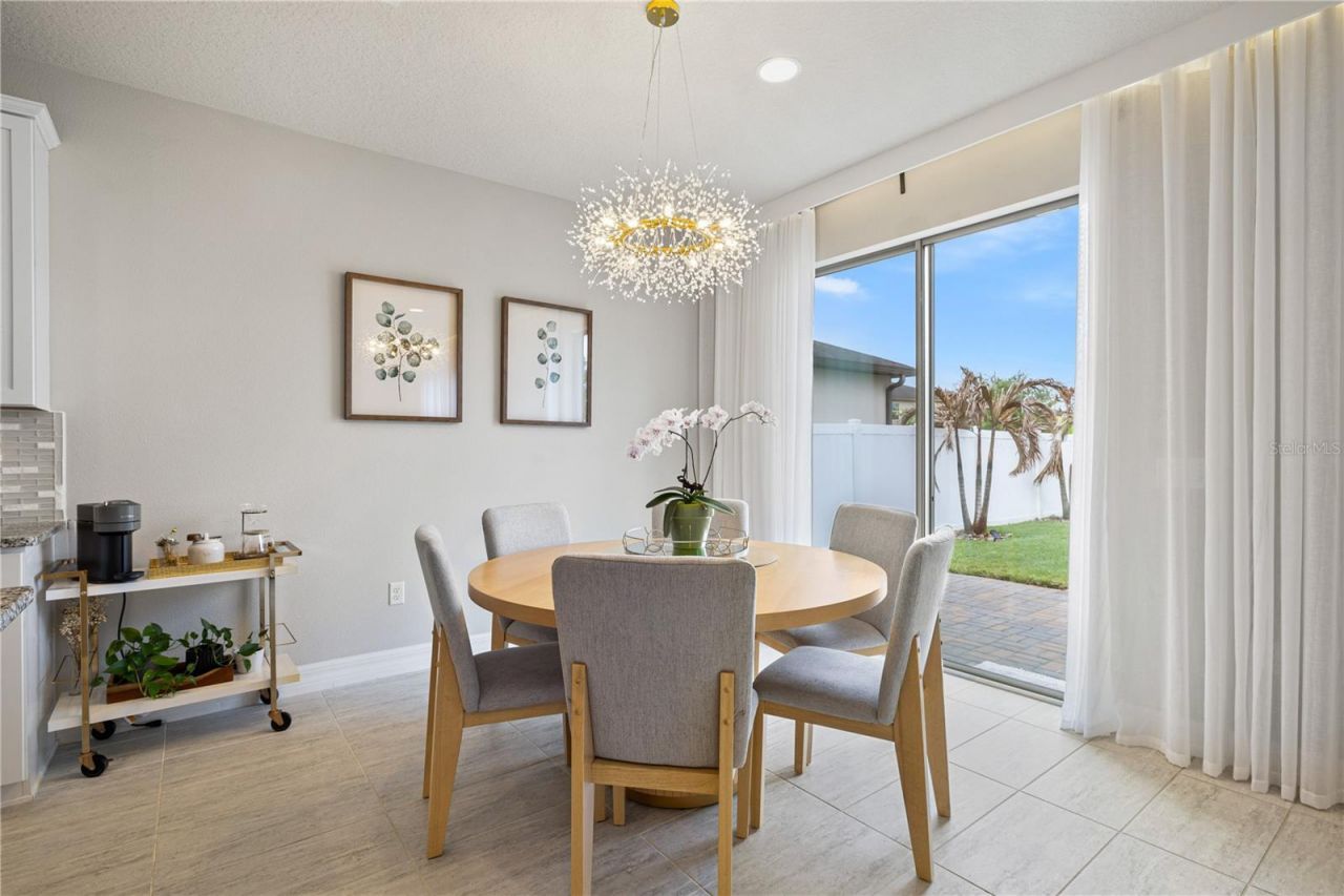 1623 Regal River Circle, Ocoee, FL 34761 Photo