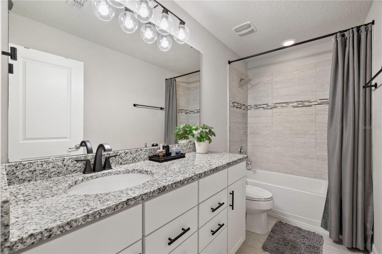 1623 Regal River Circle, Ocoee, FL 34761 Photo