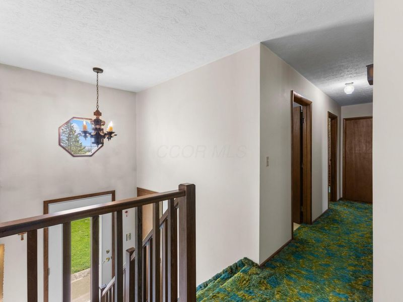 8225 Fosnaugh School Road SW, Stoutsville, OH 43154 Photo 4