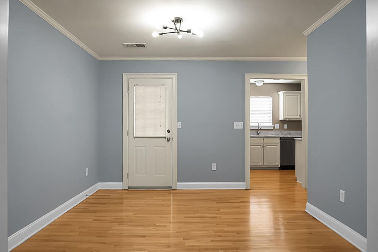 1545 Ashley River Road Photo 5