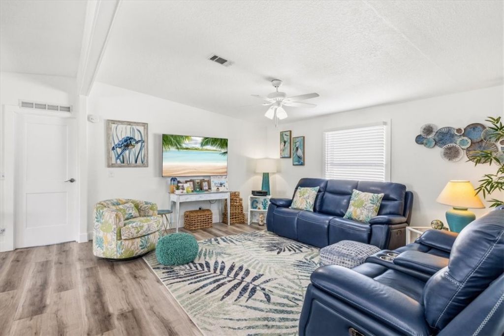 487 Marlin Circle, Micco, FL 32976 Photo