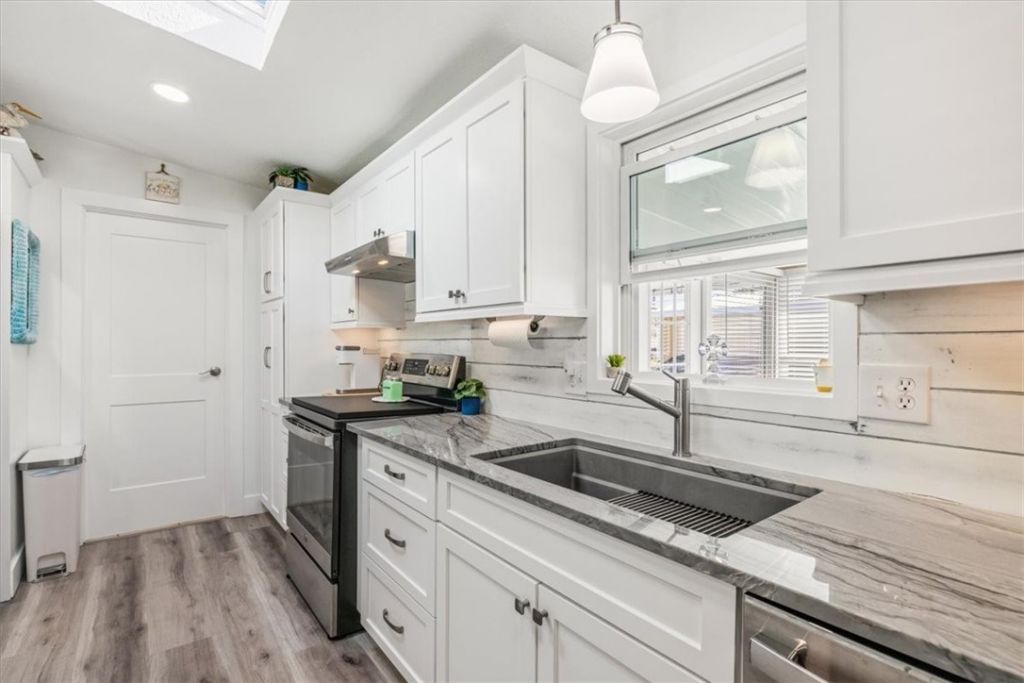 487 Marlin Circle, Micco, FL 32976 Photo