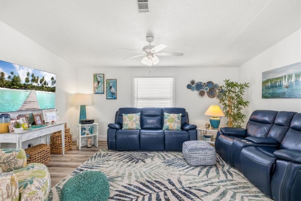 487 Marlin Circle, Micco, FL 32976 Photo