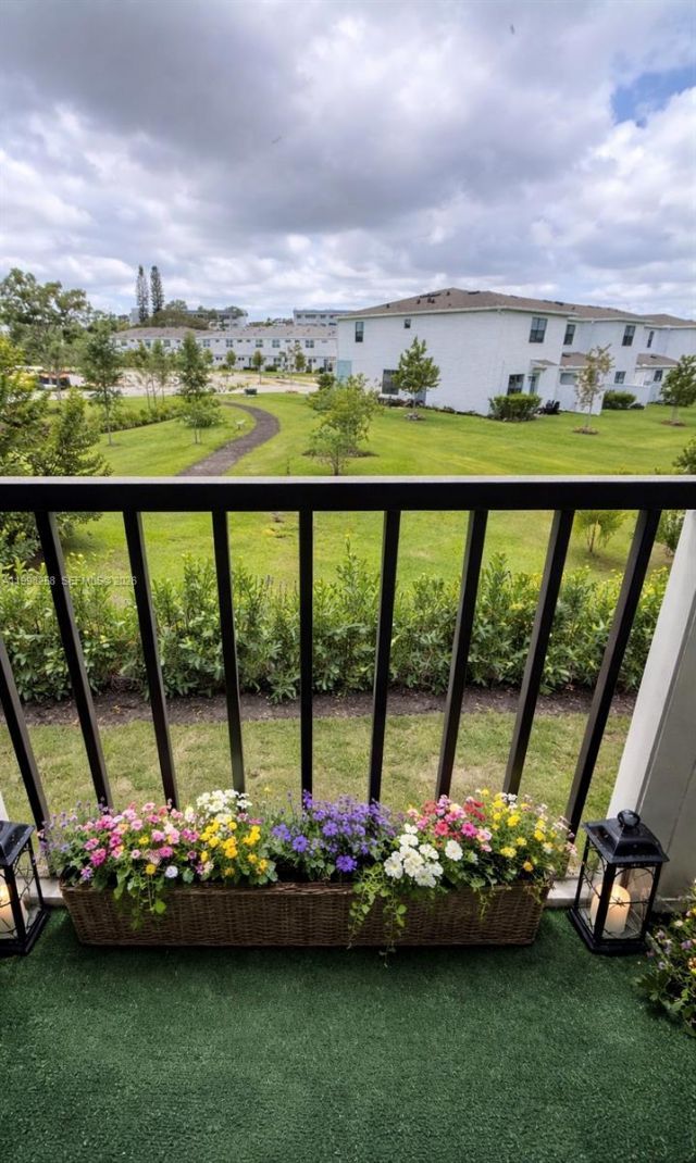 7269 Golf Colony Ct, Unit 202, Lake Worth, FL 33467 Photo