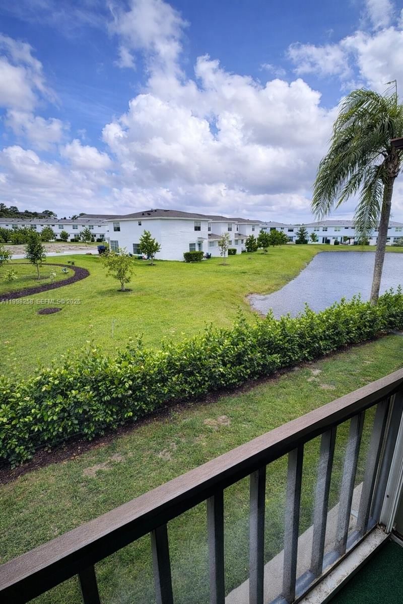 7269 Golf Colony Ct, Unit 202, Lake Worth, FL 33467 Photo