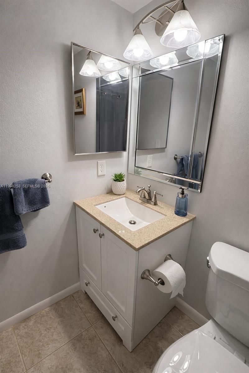 7269 Golf Colony Ct, Unit 202, Lake Worth, FL 33467 Photo