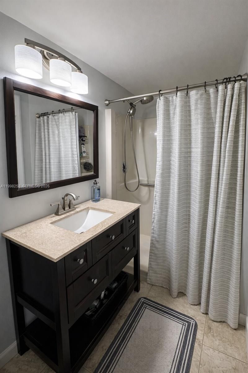 7269 Golf Colony Ct, Unit 202, Lake Worth, FL 33467 Photo