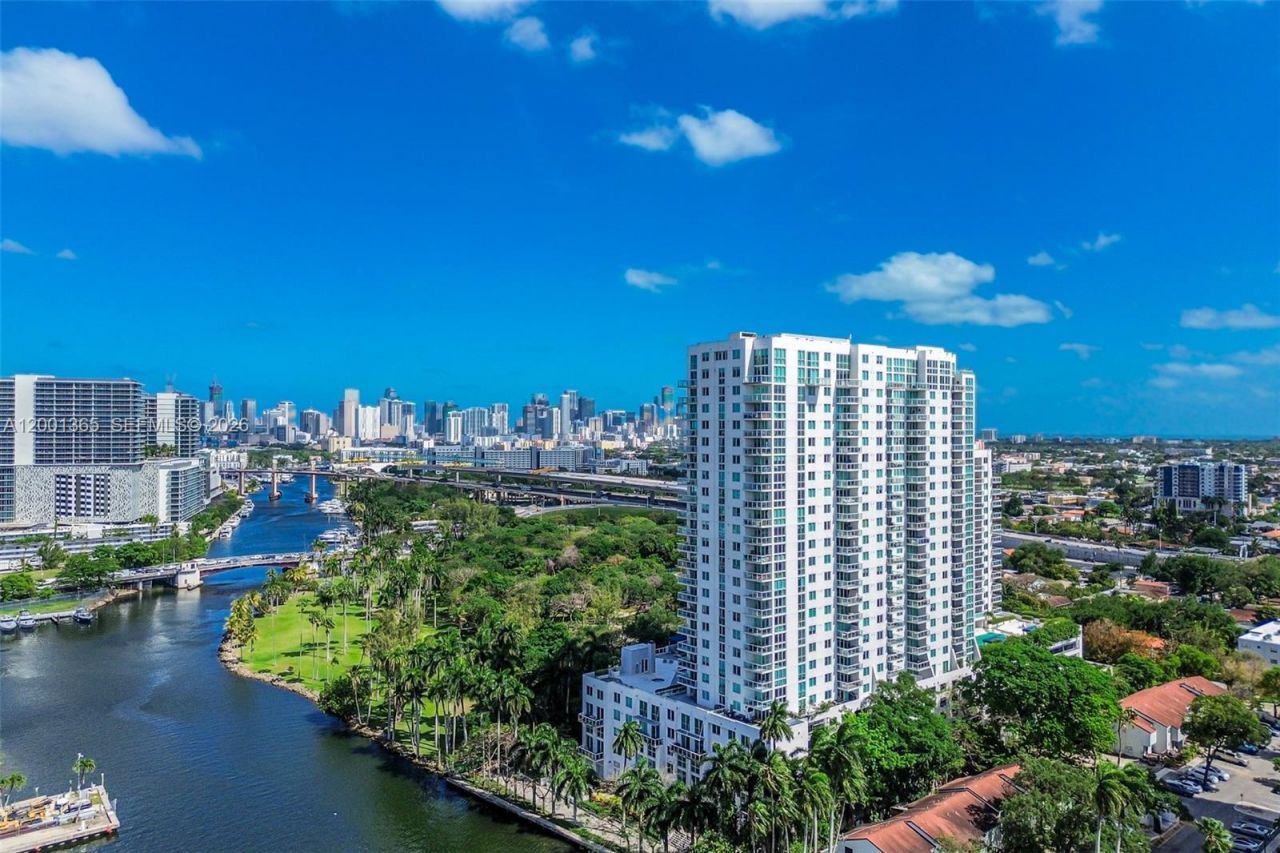 1861 NW S River Dr, Unit 2006, Miami, FL 33125 Photo