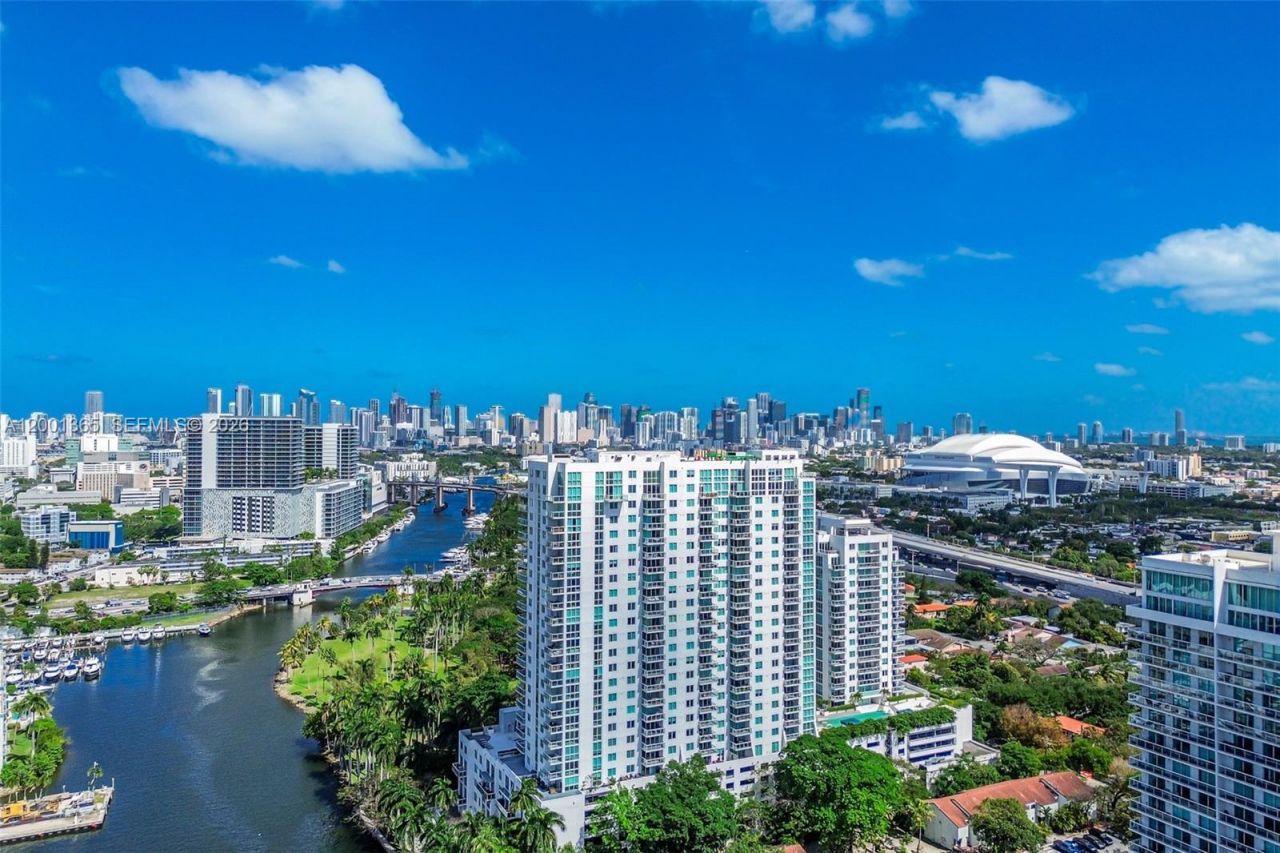 1861 NW S River Dr, Unit 2006, Miami, FL 33125 Photo