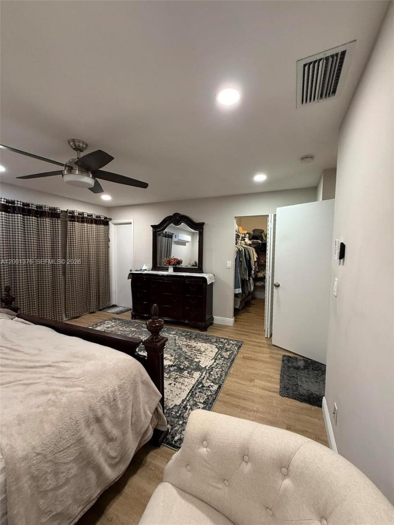 5421 NW 84th Ave, Lauderhill, FL 33351 Photo