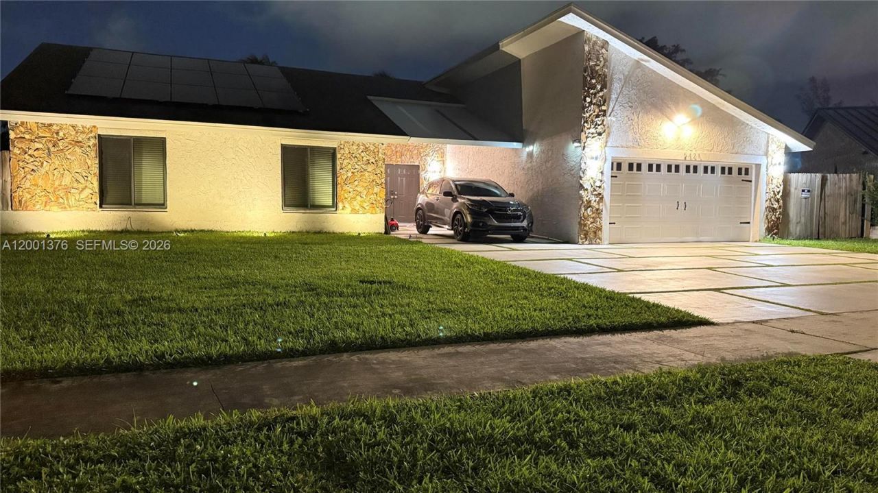 5421 NW 84th Ave, Lauderhill, FL 33351 Photo