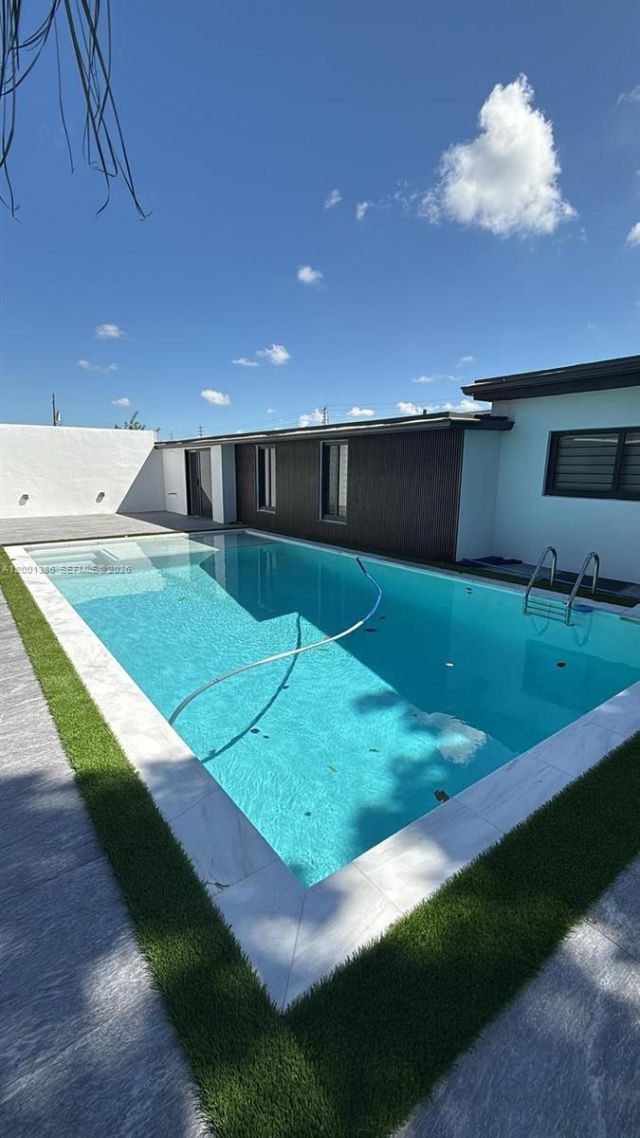 10460 SW 26th Ter, Unit NA, Miami, FL 33165 Photo