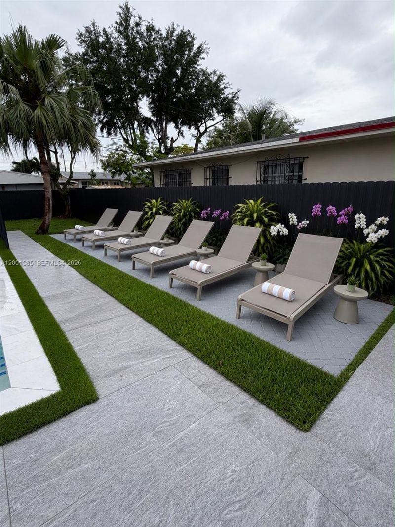 10460 SW 26th Ter, Unit NA, Miami, FL 33165 Photo