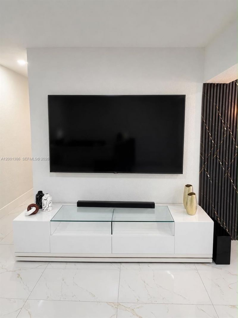 10460 SW 26th Ter, Unit NA, Miami, FL 33165 Photo