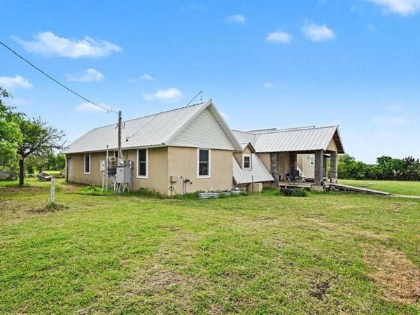 6694 Hutcheson Hill Road, Springtown, TX 76082