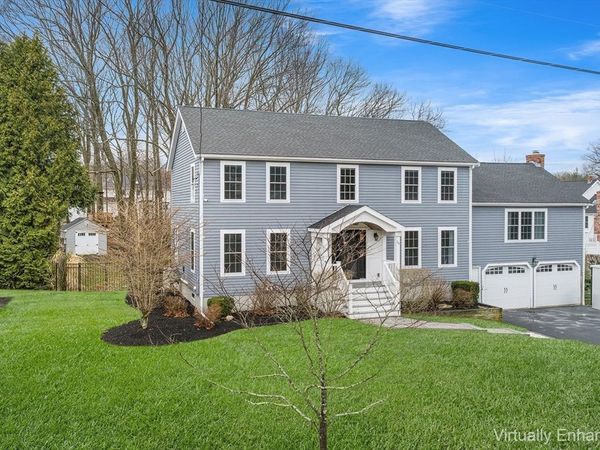 26 Debbie Ln, Milford, MA 01757