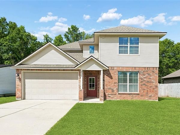 39267 FRANKLIN Street, Ponchatoula, LA 70454