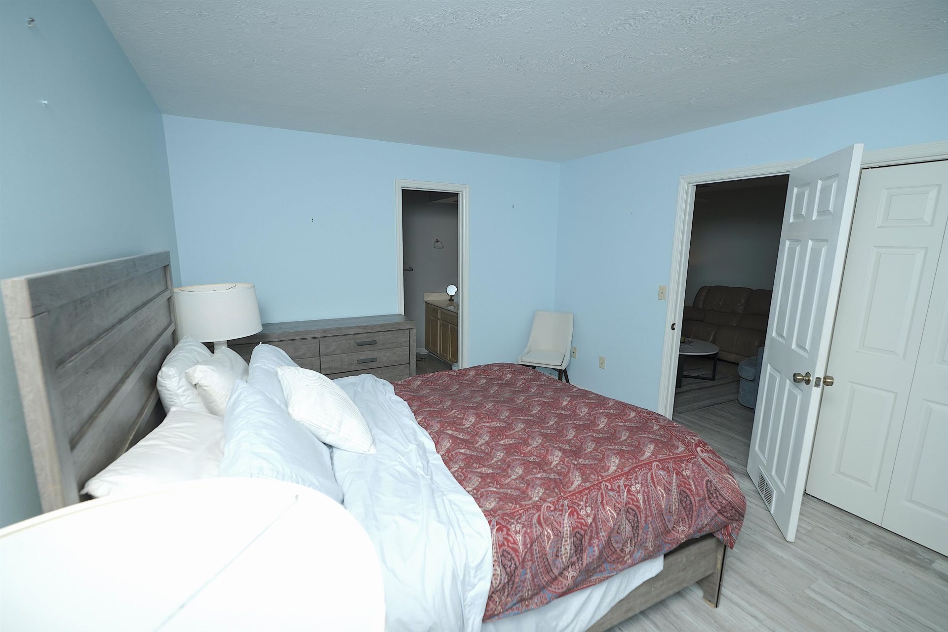 4109 Pinehurst Circle Photo 12