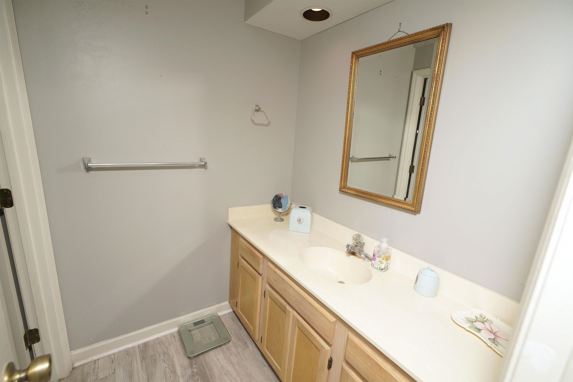 4109 Pinehurst Circle Photo 13