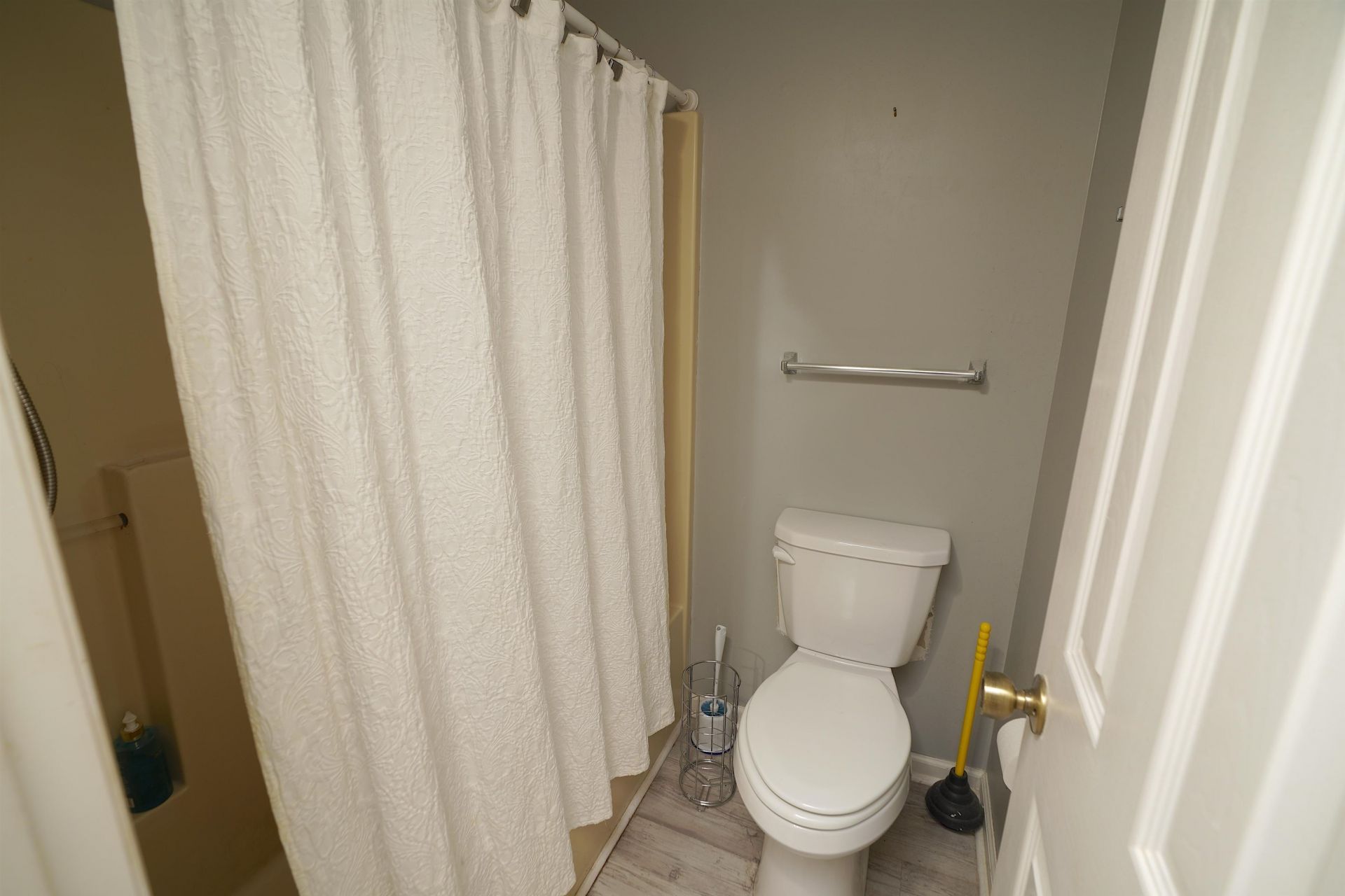 4109 Pinehurst Circle Photo 14