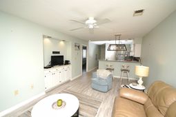 4109 Pinehurst Circle photo 4