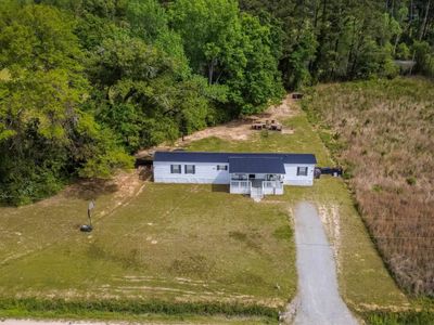 3668 Quail Creek Dr., Loris, SC 29569