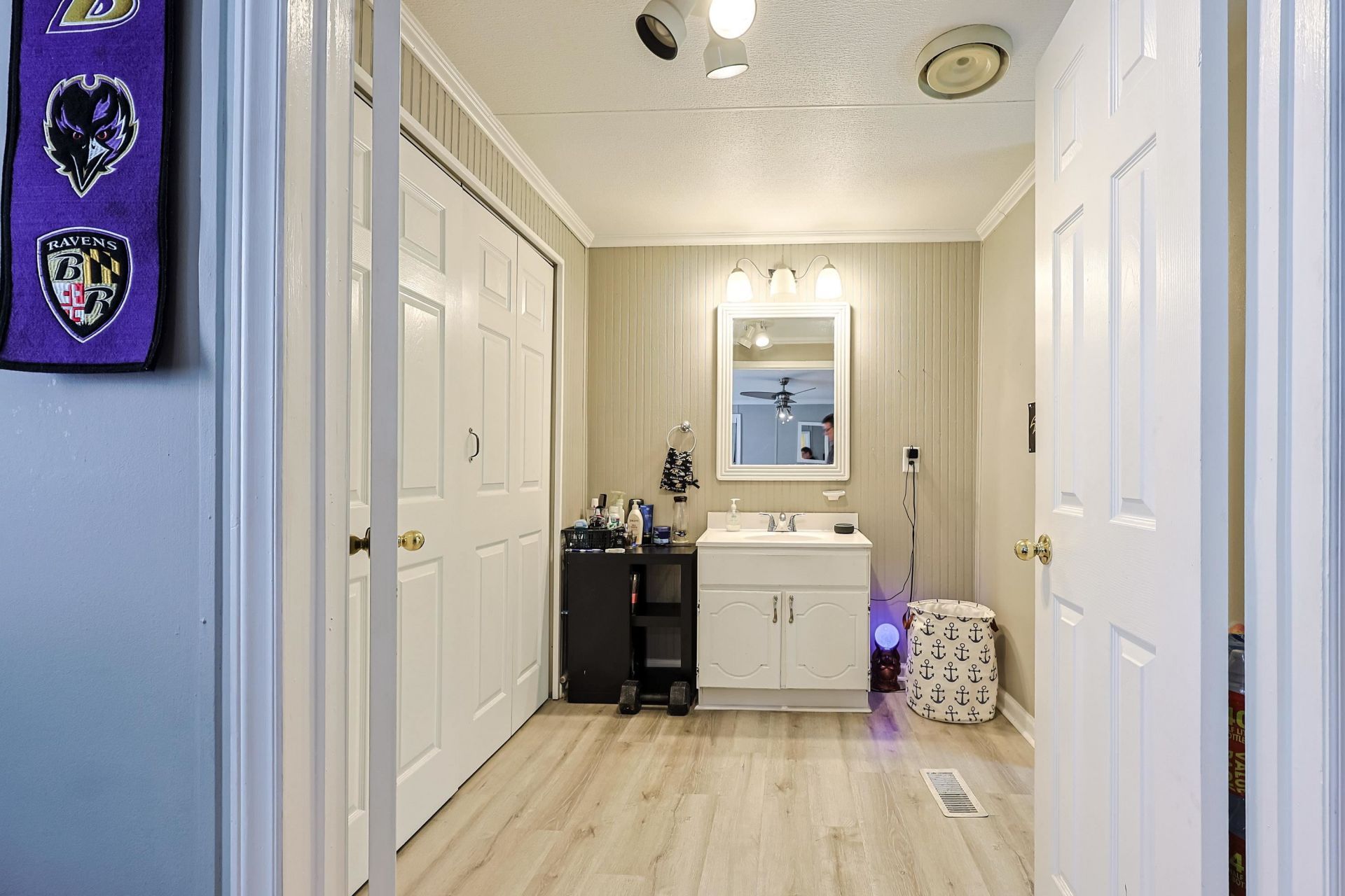 3668 Quail Creek Dr. Photo 10