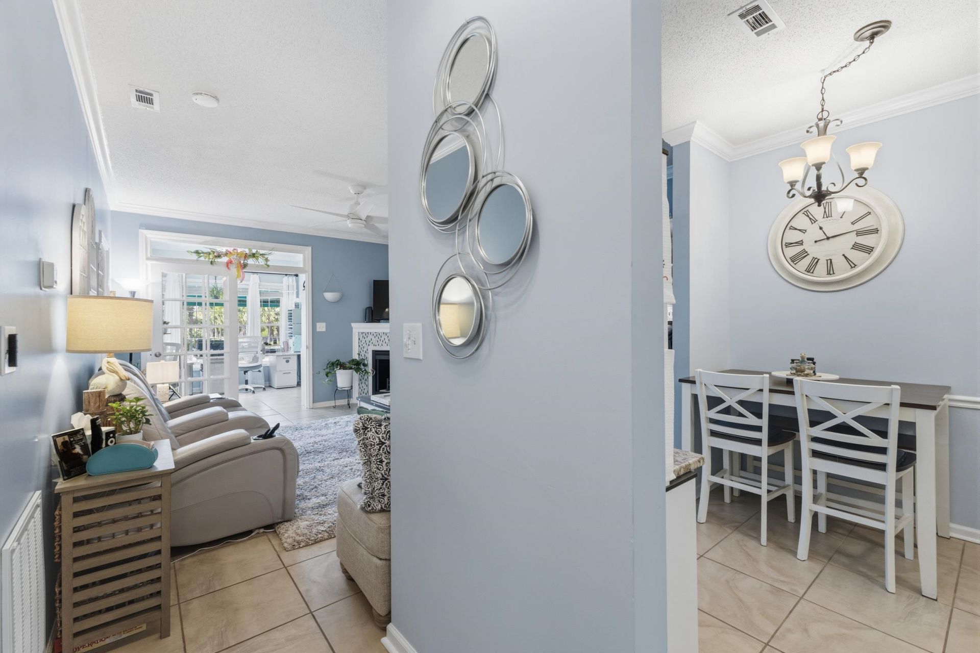 9776 Leyland Dr. Photo 6