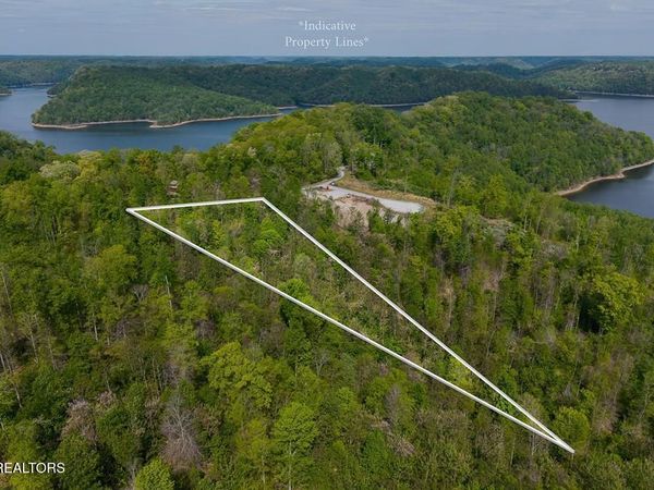 75 Backbone Rd, Sparta, TN 38583