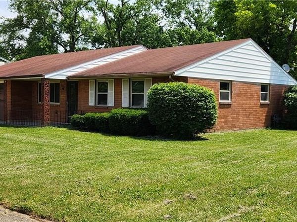 2801 Silvercliff Drive, Dayton, OH 45449